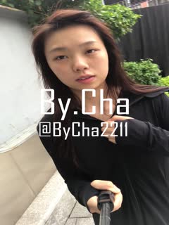 极限挑战直接秒杀各界露出达人的网红人By.Cha逆天任务公共场合露出、啪啪、紫薇全程露脸全套商场凸点露出